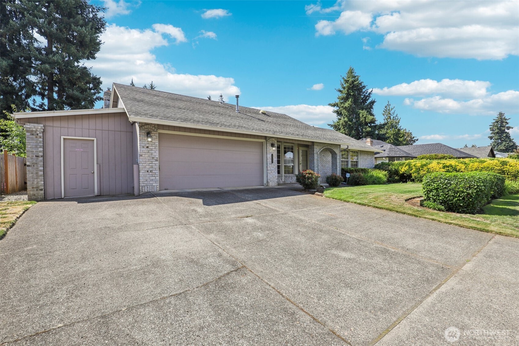 property viewer photo 2