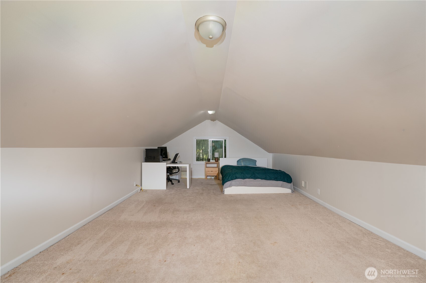 property viewer photo 11
