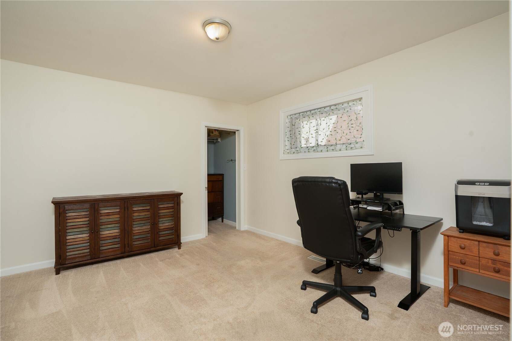 property viewer photo 8