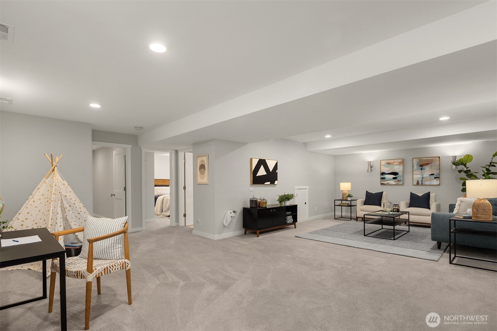 property viewer photo 25