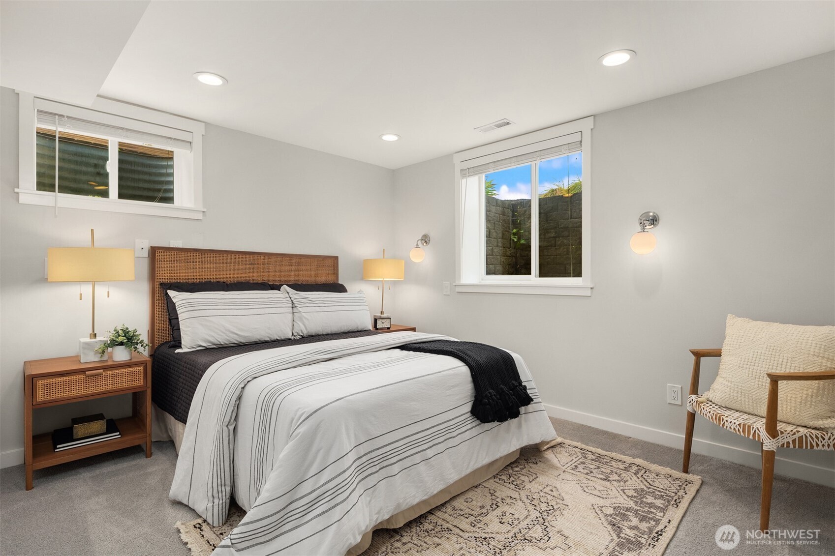 property viewer photo 31