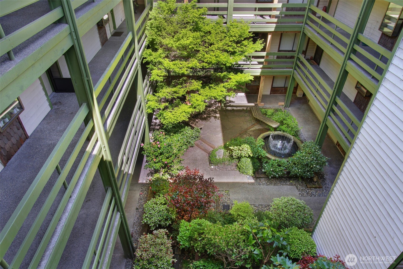 property viewer photo 14