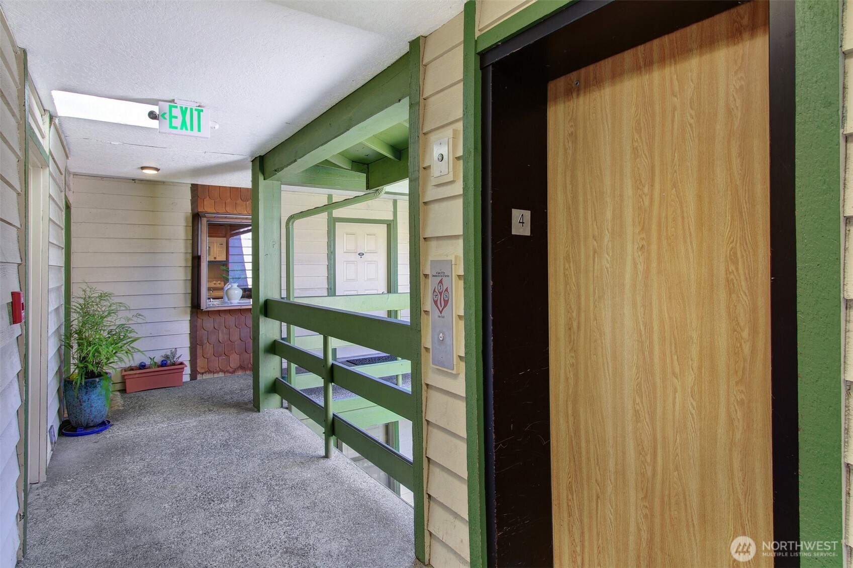 property viewer photo 15