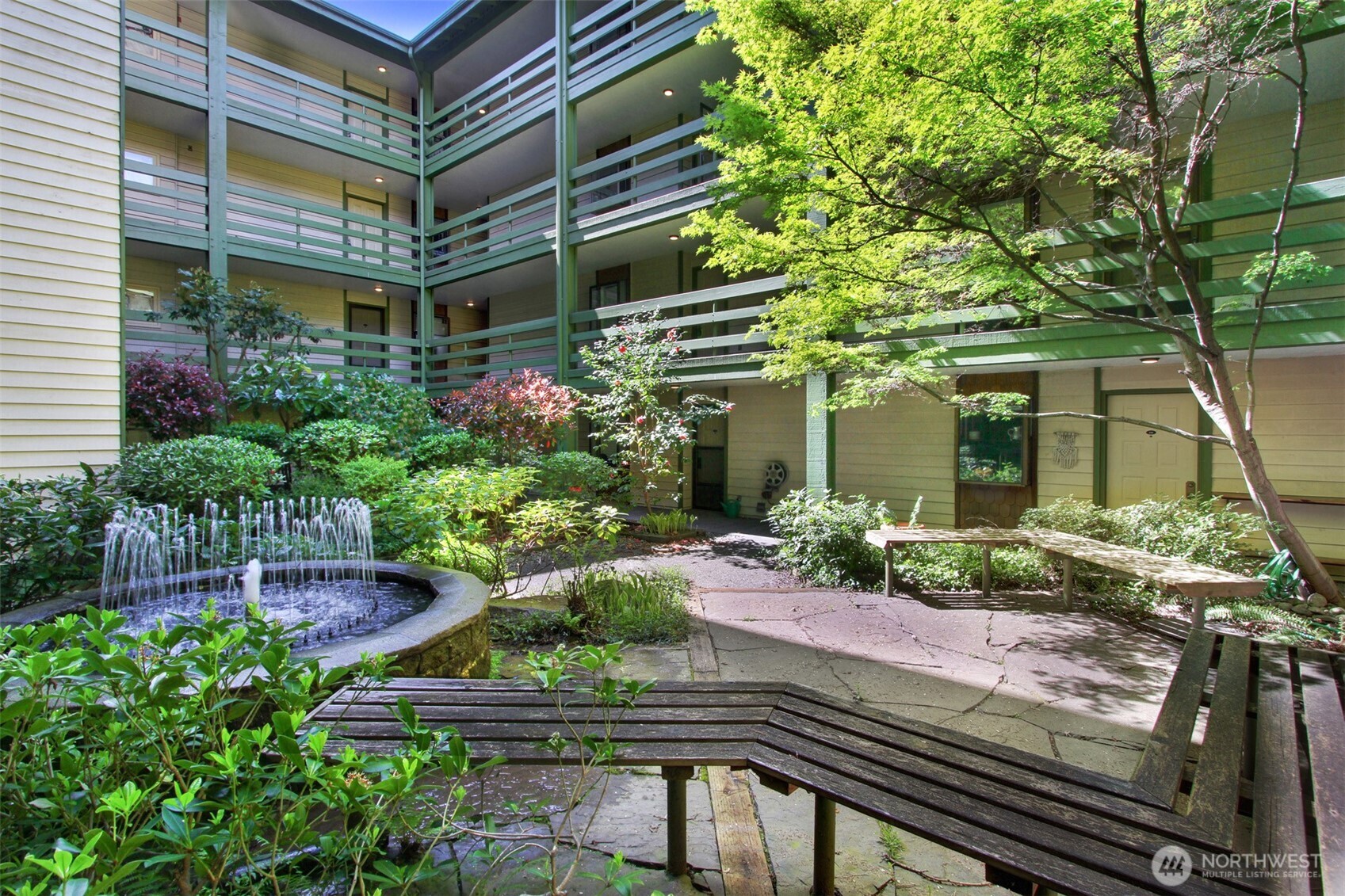 property viewer photo 16
