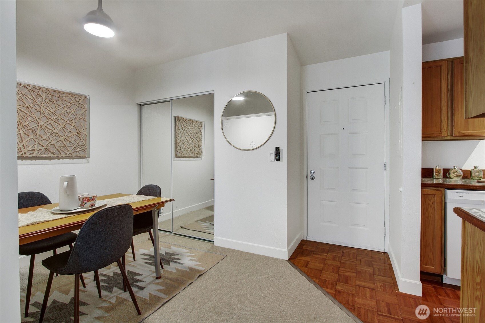 property viewer photo 5