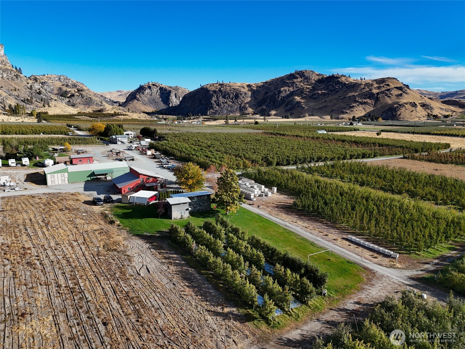 main property photo 15