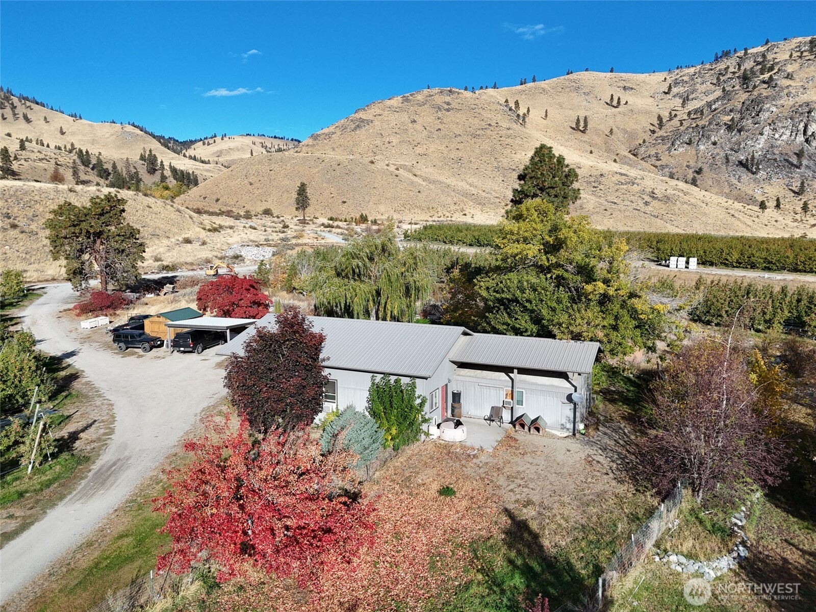 main property photo 18