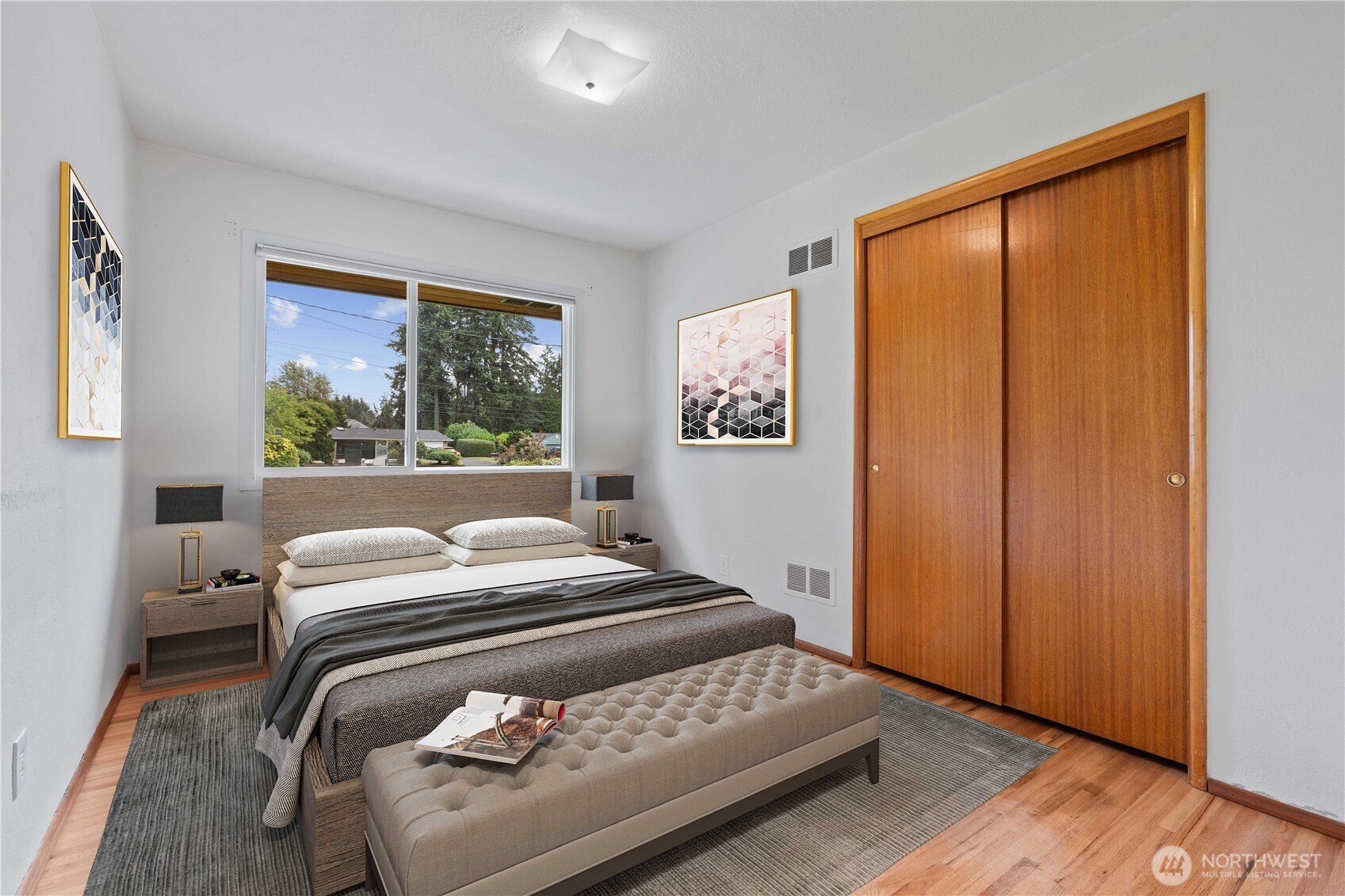 property viewer photo 19