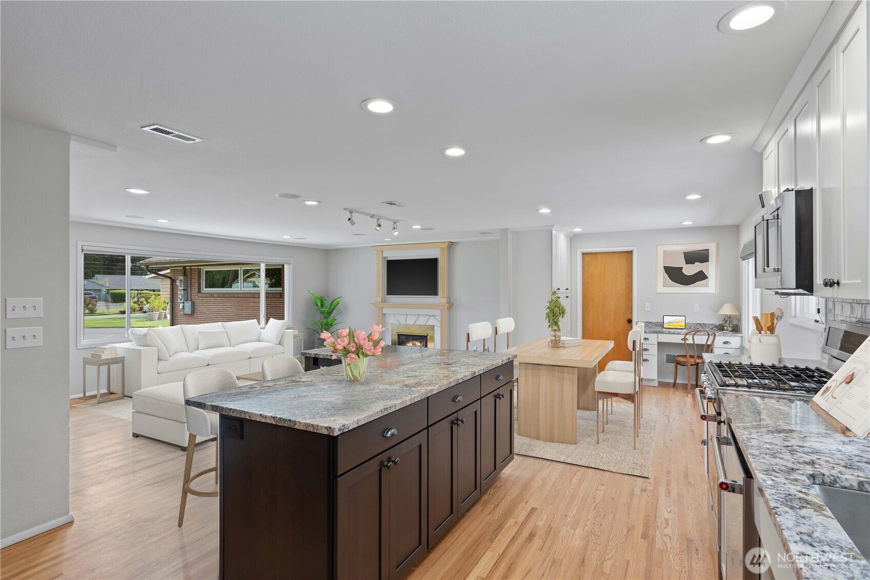 property viewer photo 8