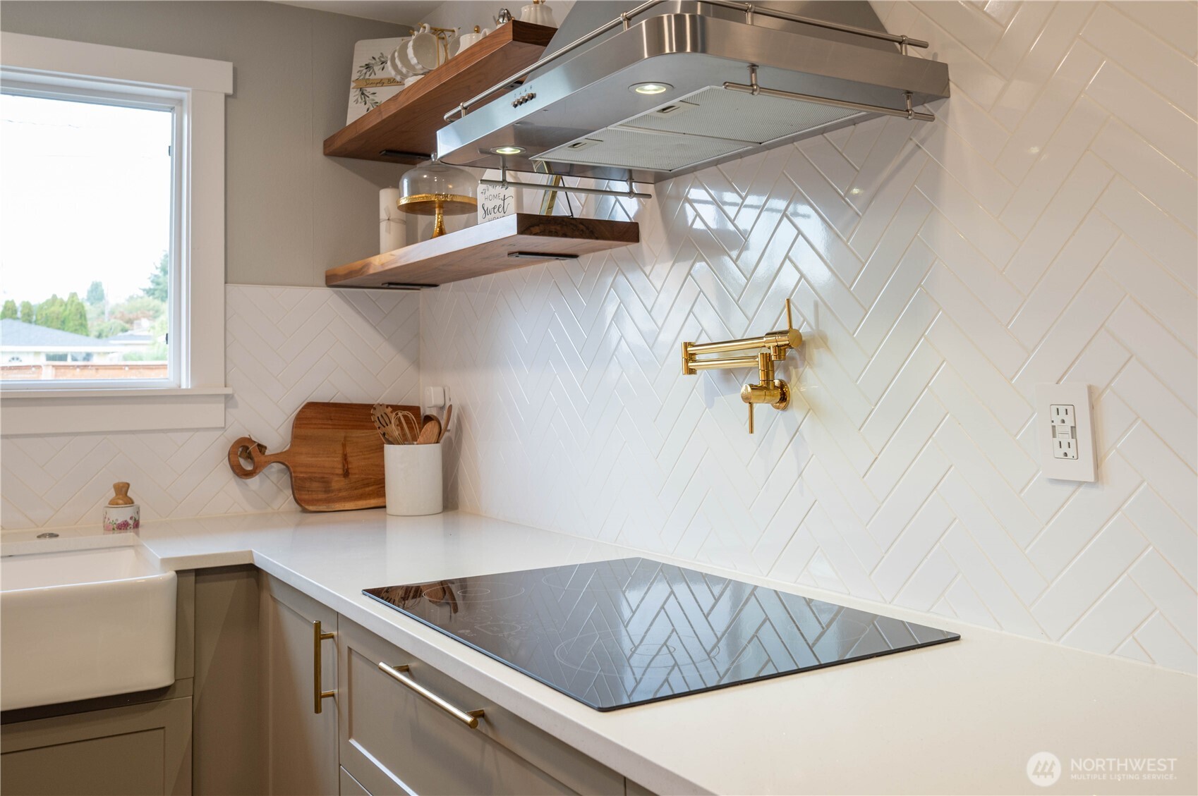 property viewer photo 8