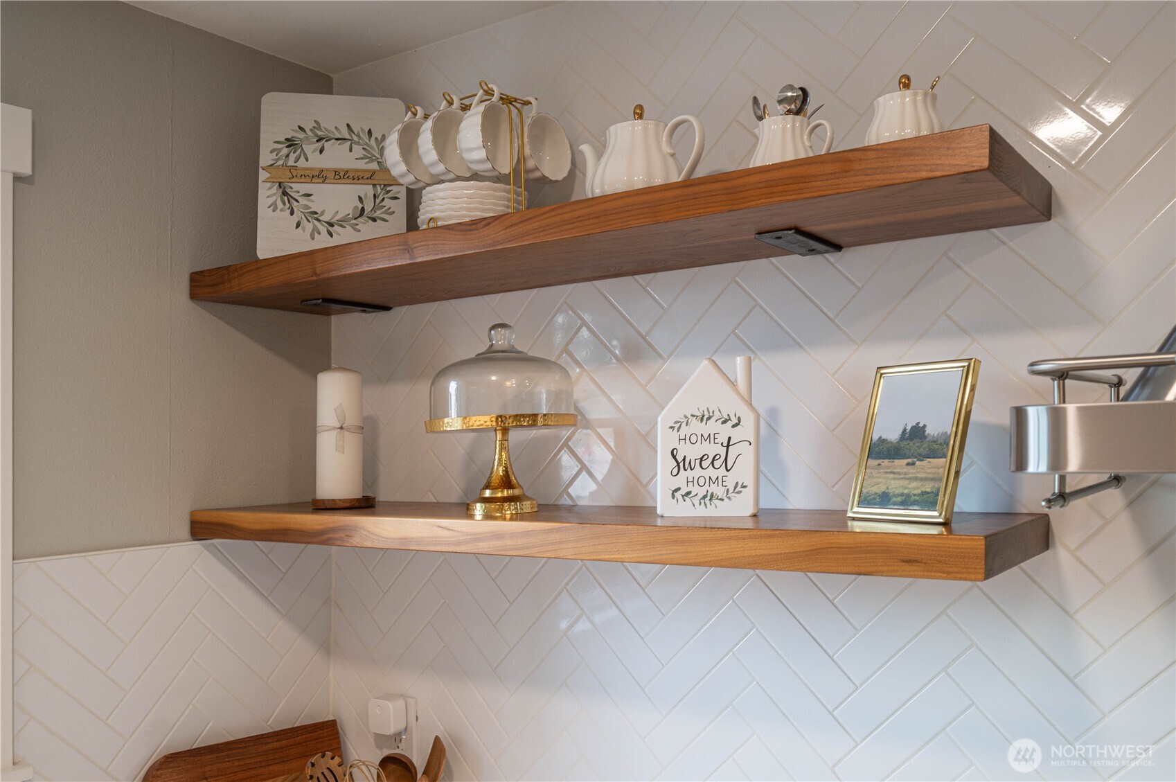 property viewer photo 9