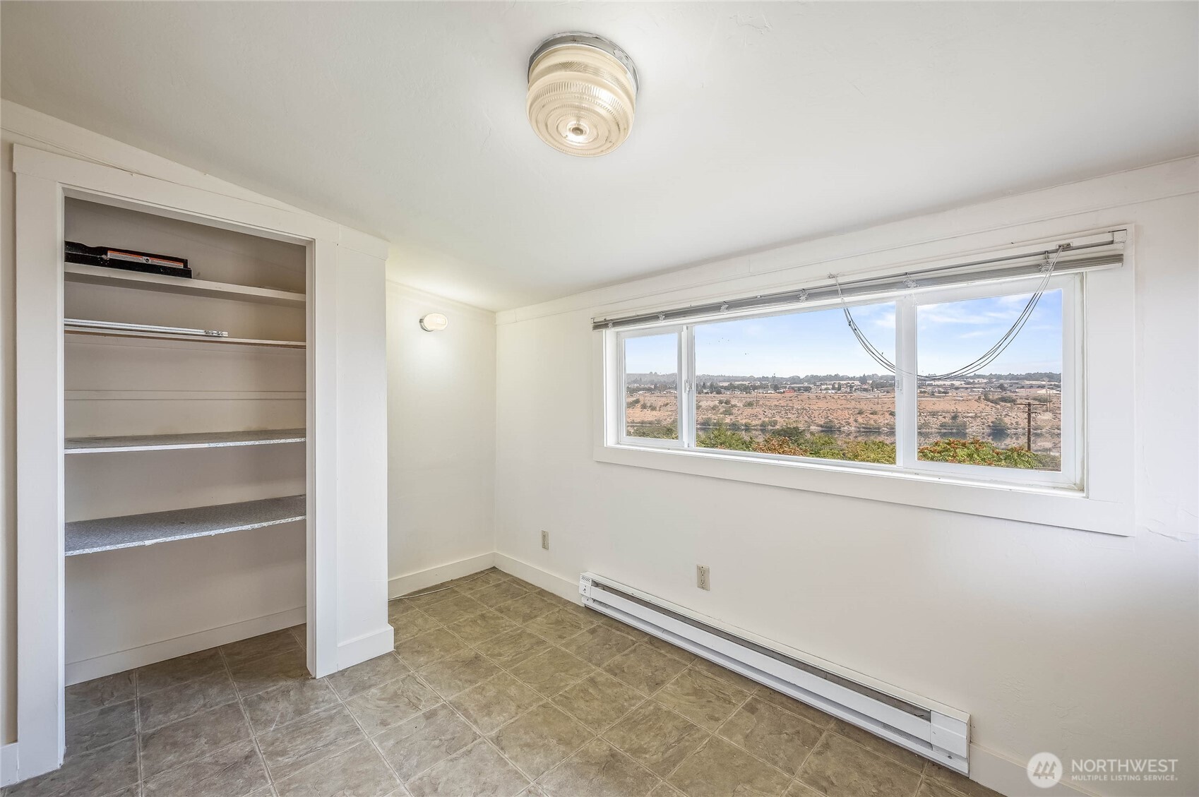 property viewer photo 14