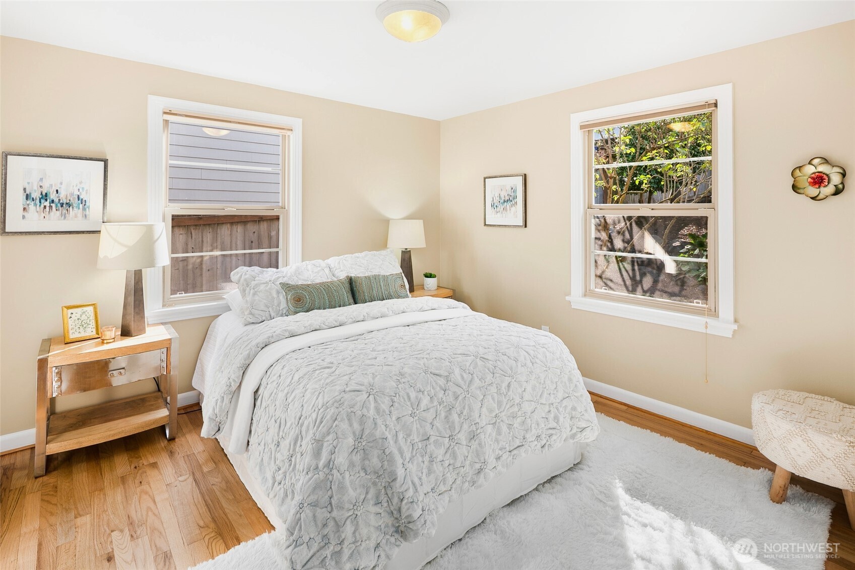 property viewer photo 10