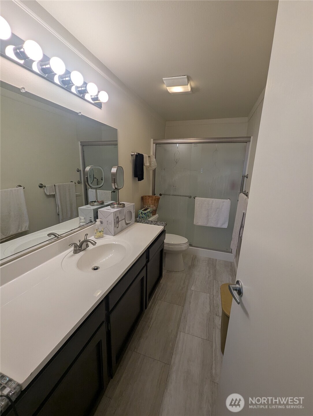 property viewer photo 21