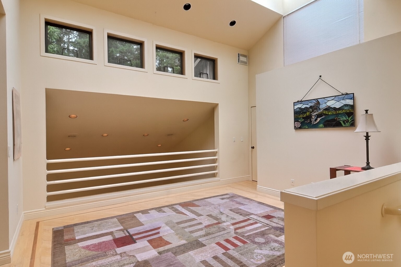 property viewer photo 18