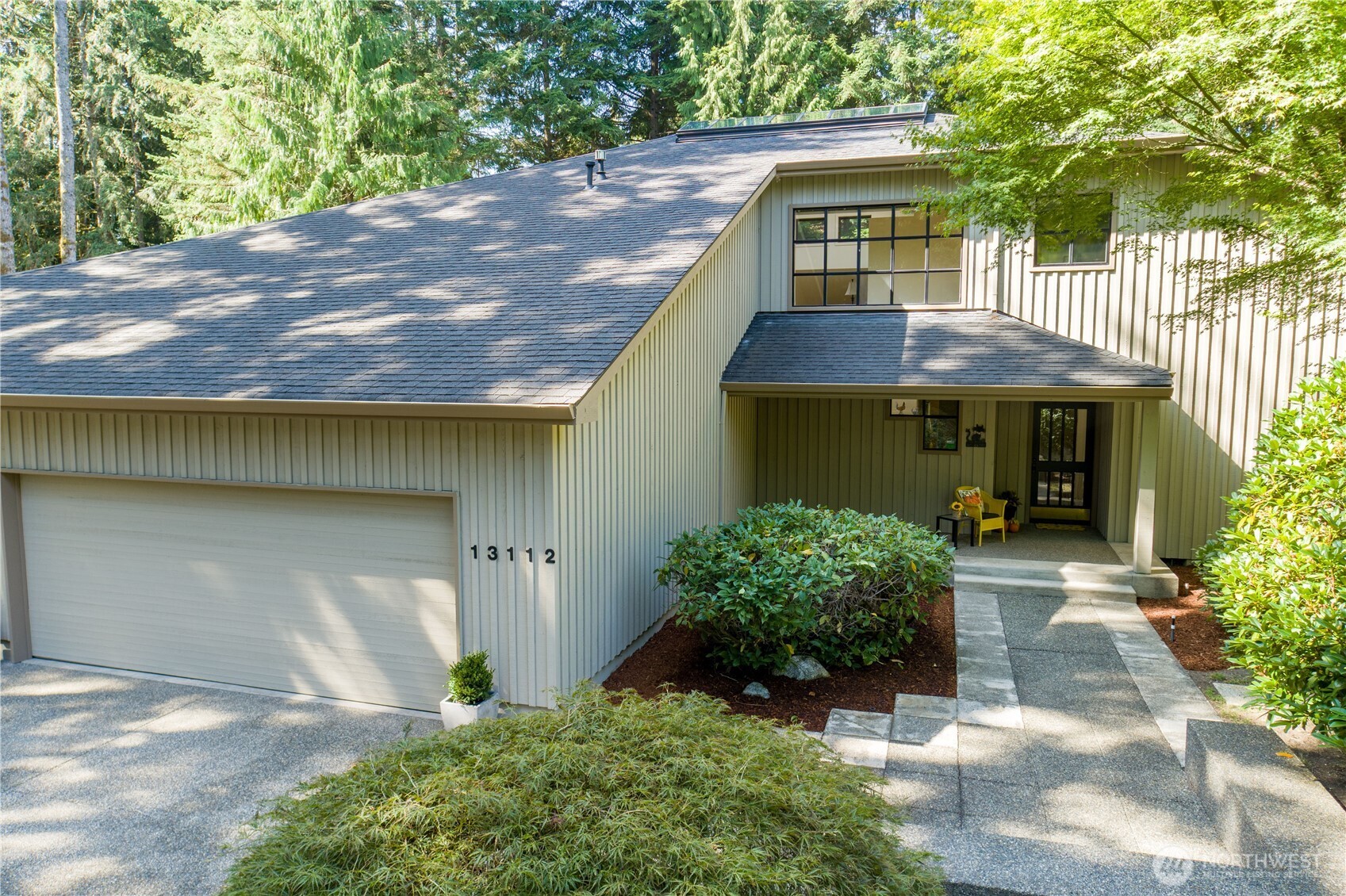 property viewer photo 2