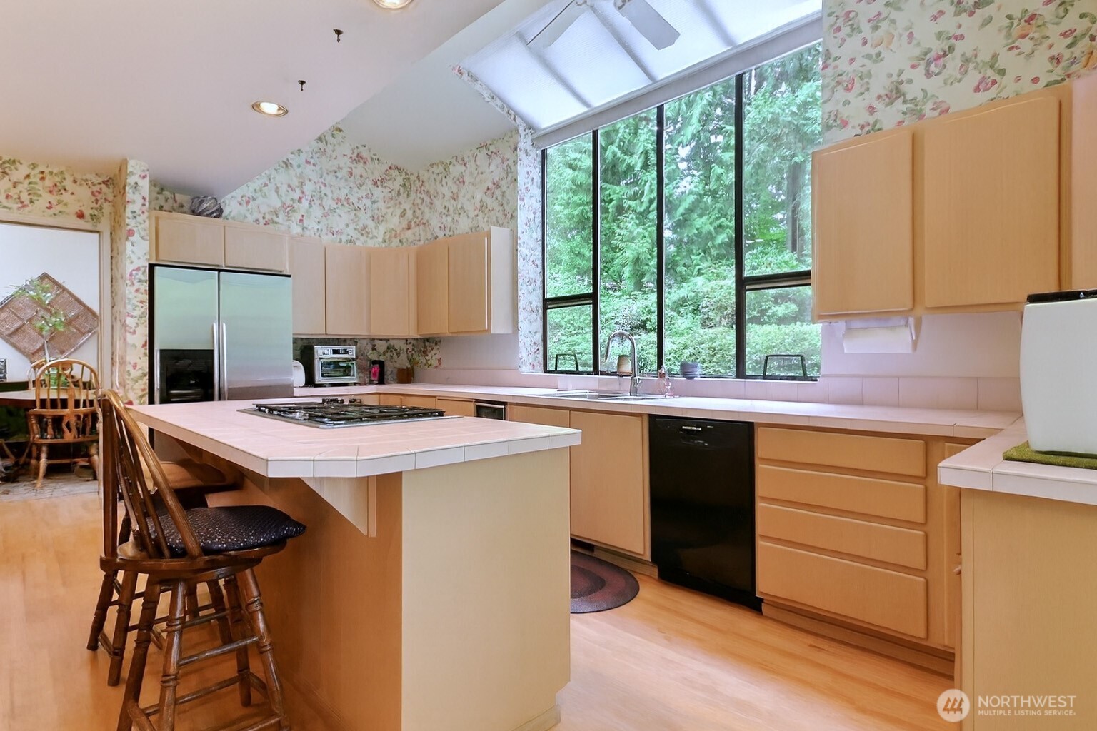 property viewer photo 8