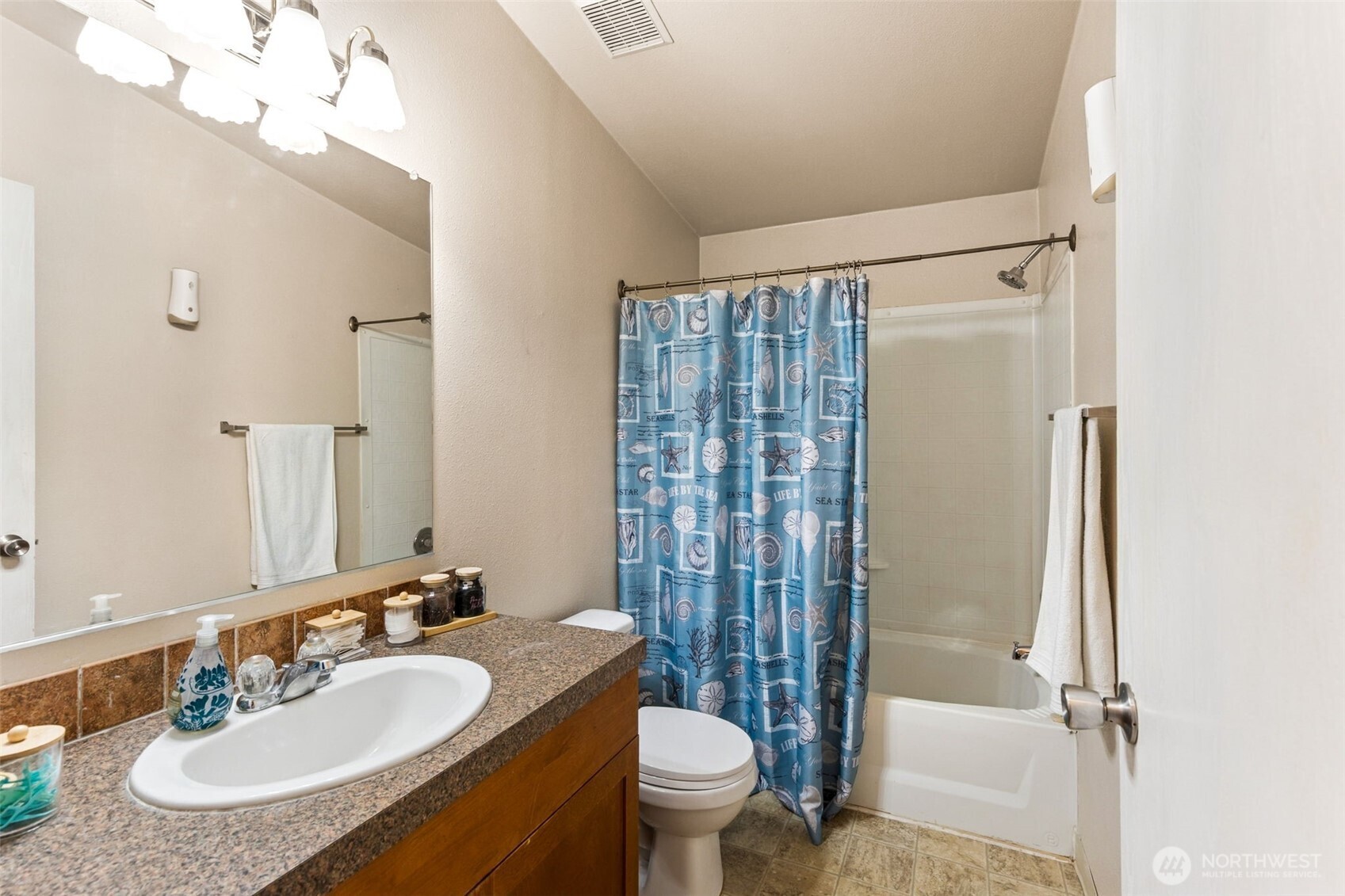 property viewer photo 13