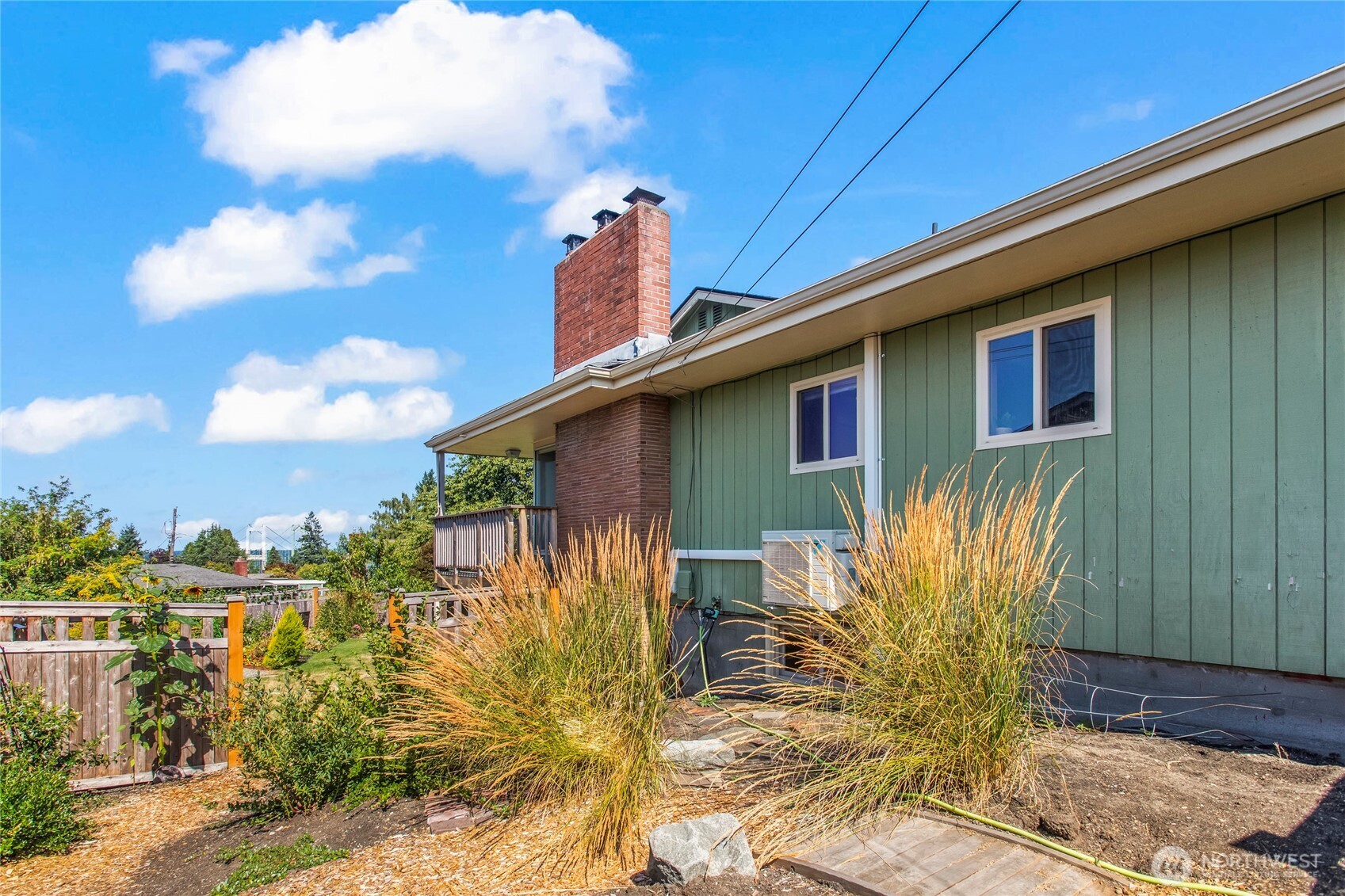 property viewer photo 2