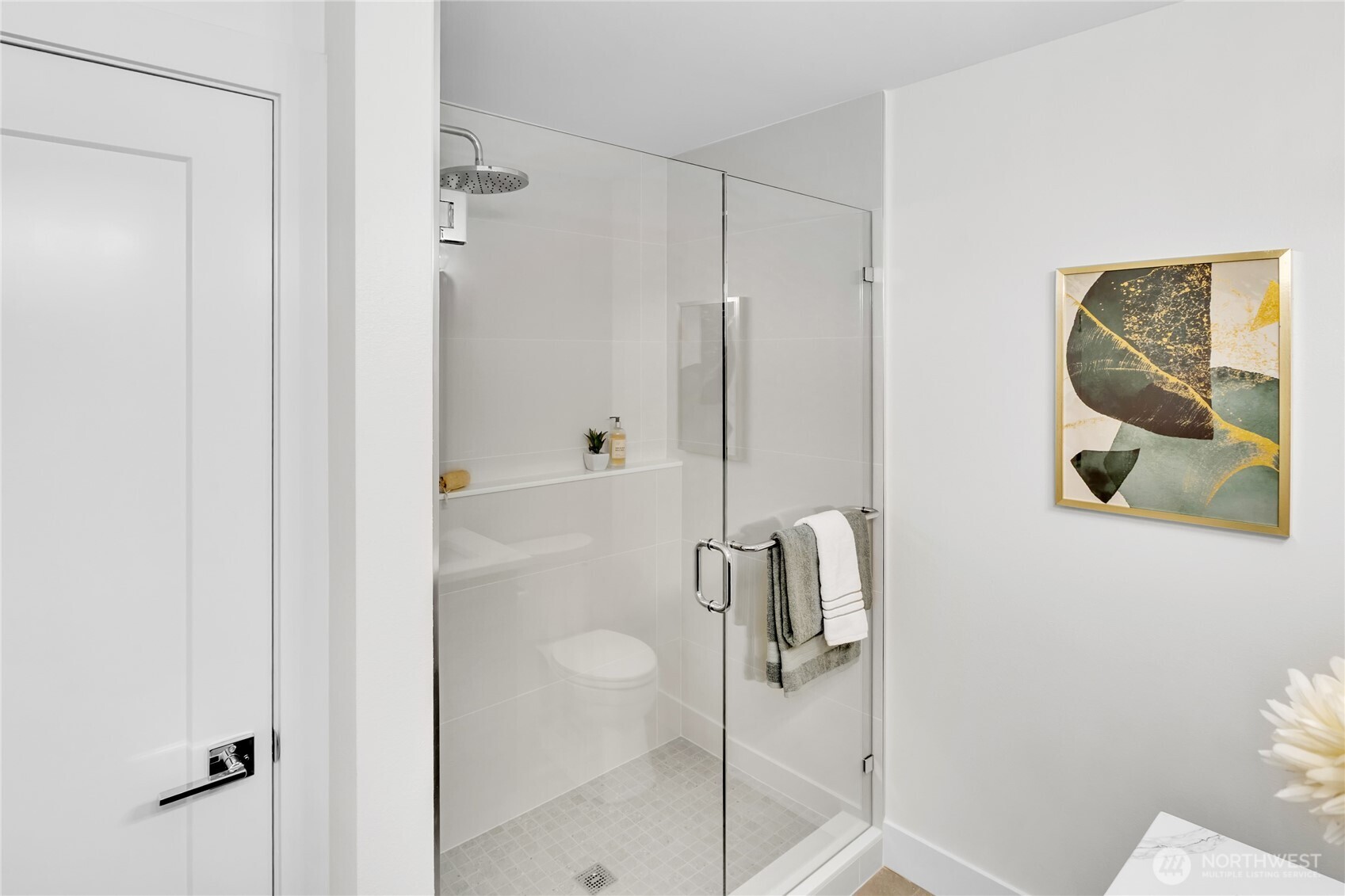 property viewer photo 16
