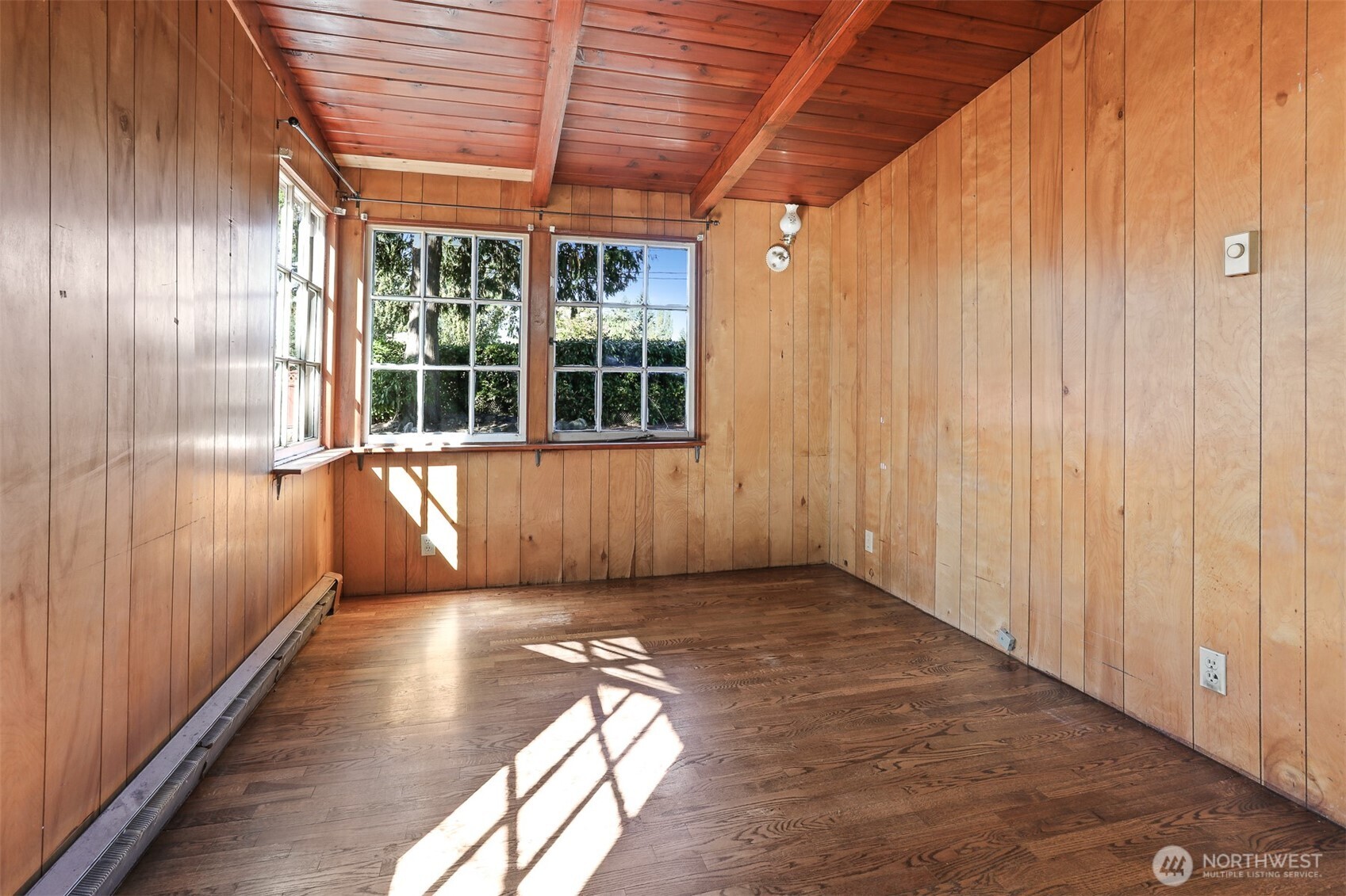 property viewer photo 11
