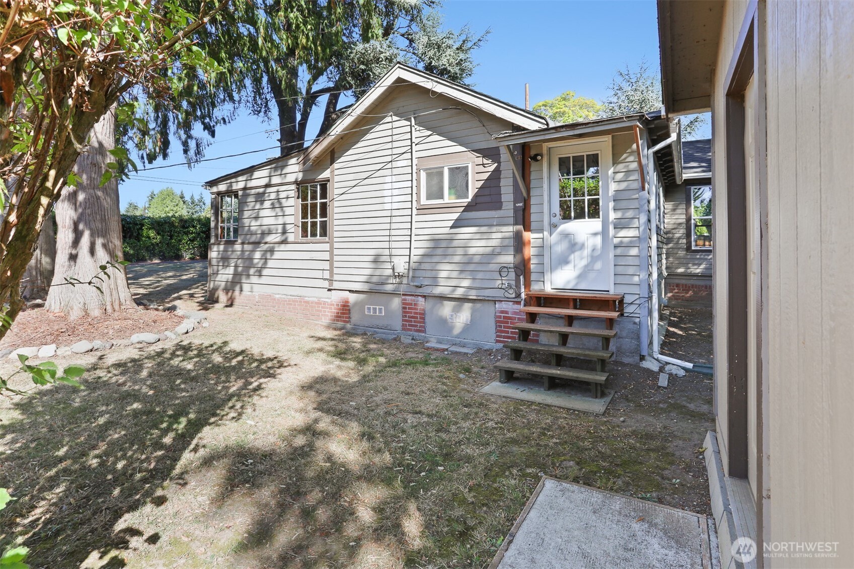 property viewer photo 33