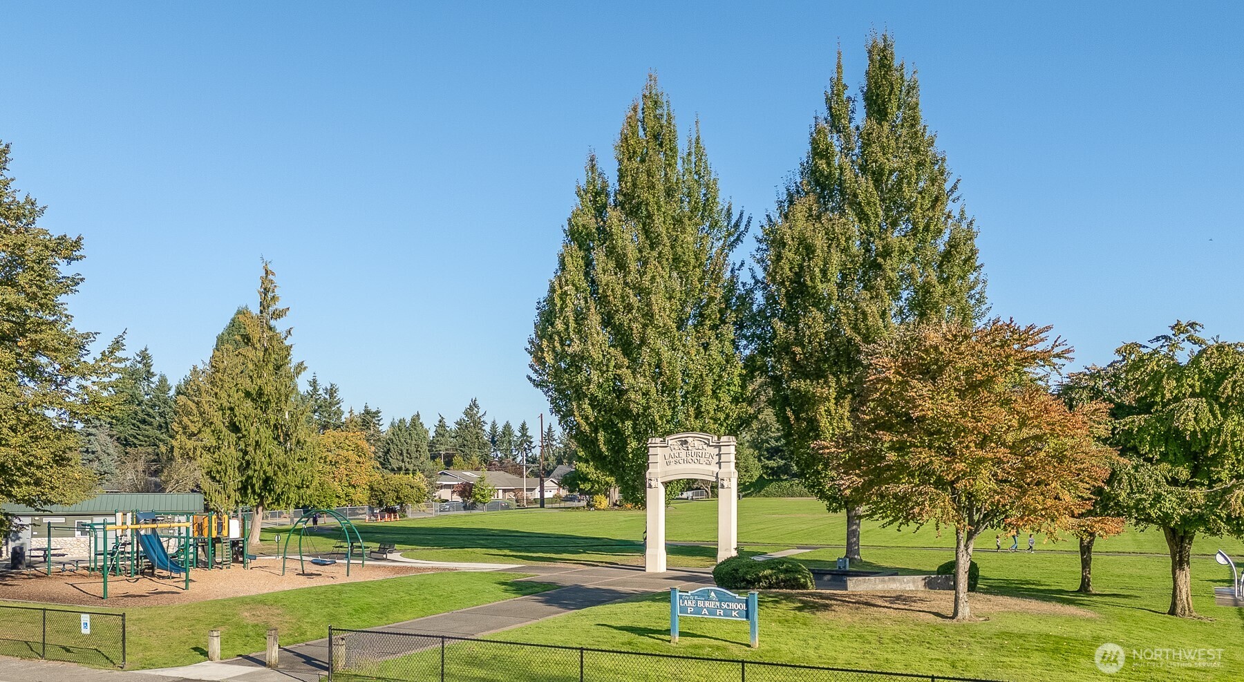 property viewer photo 35