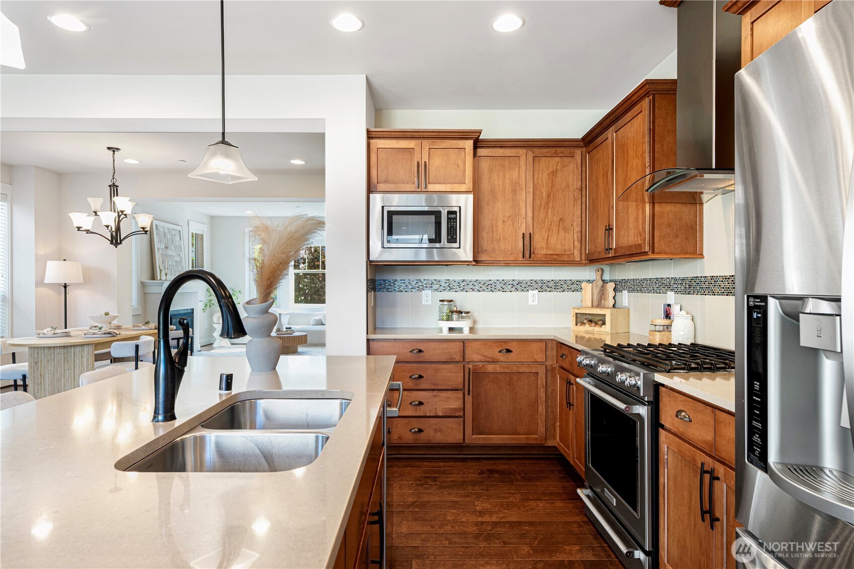 property viewer photo 14