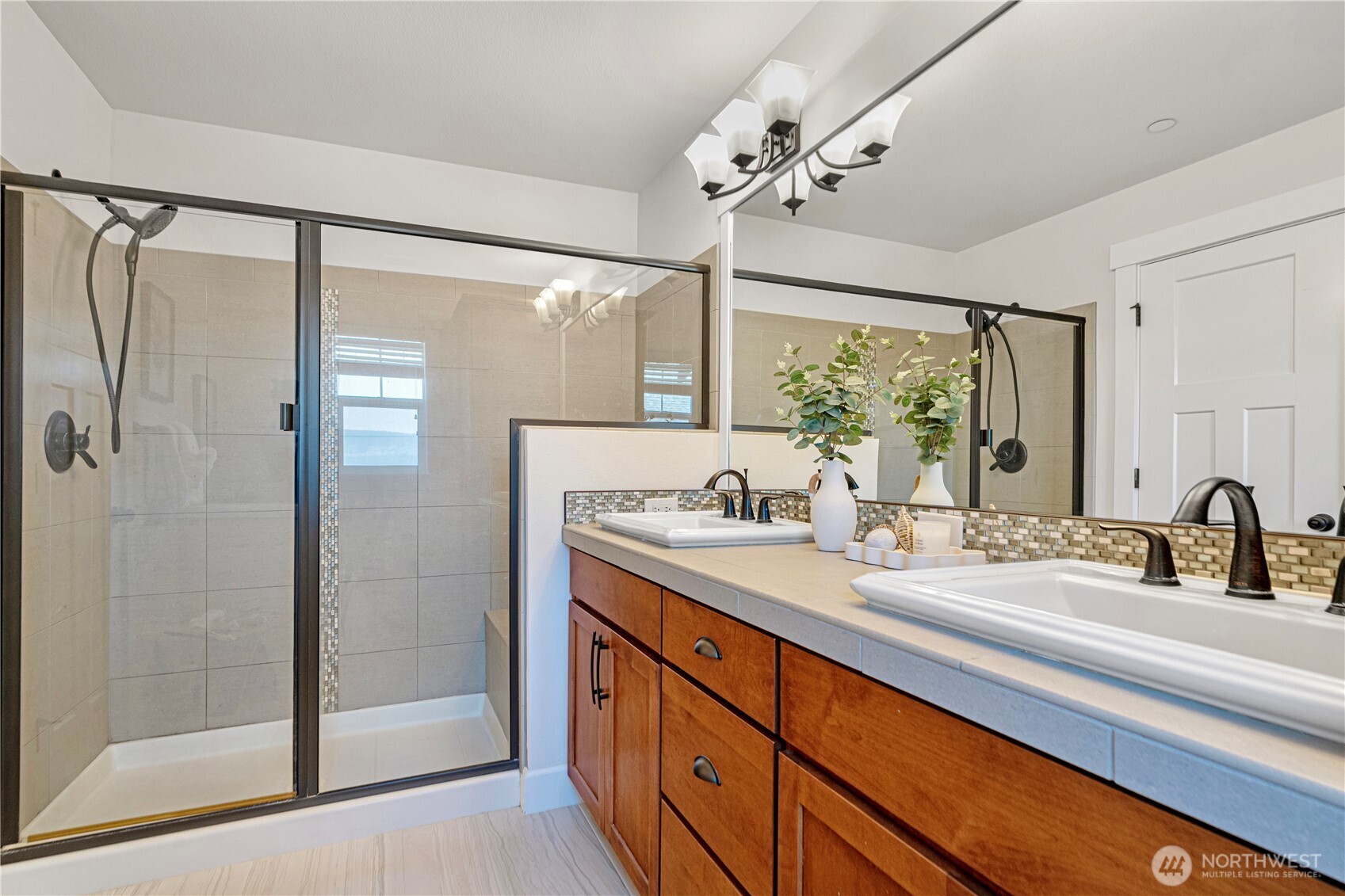 property viewer photo 21