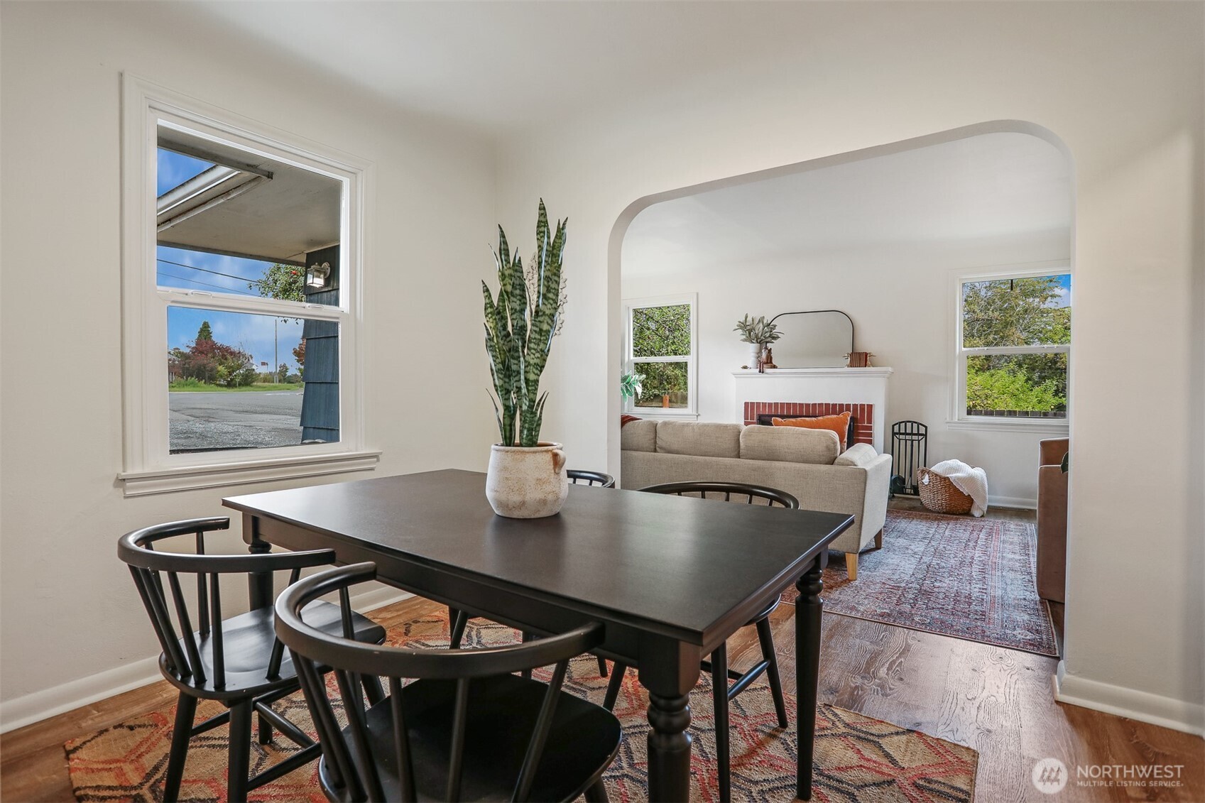 property viewer photo 10