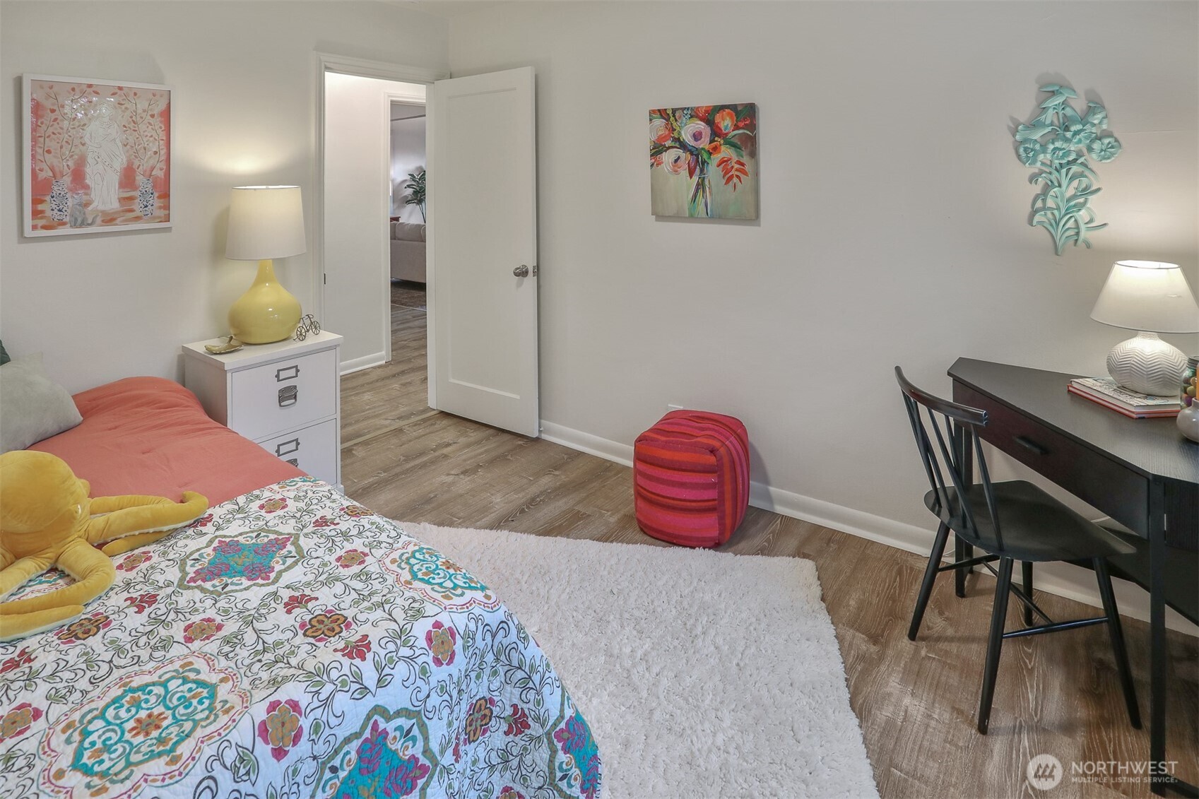property viewer photo 18