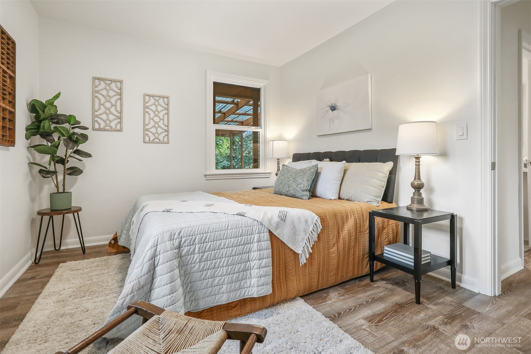 property viewer photo 23