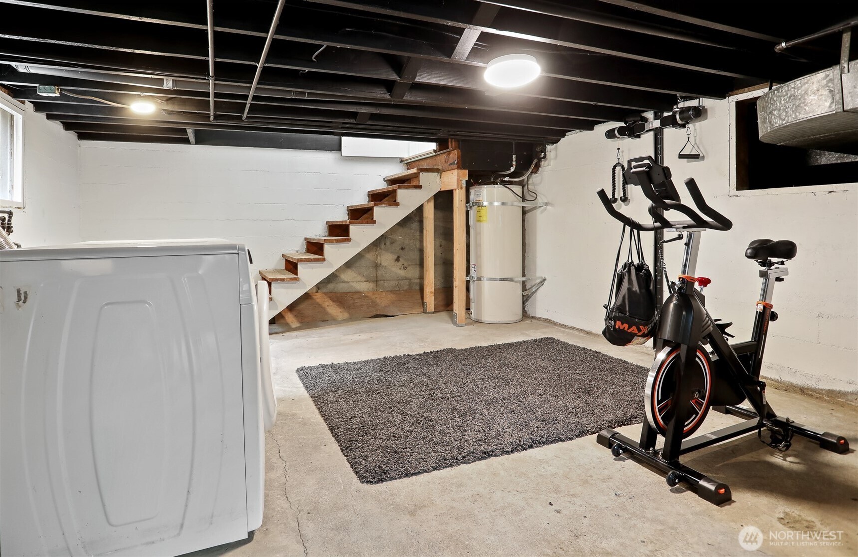 property viewer photo 24