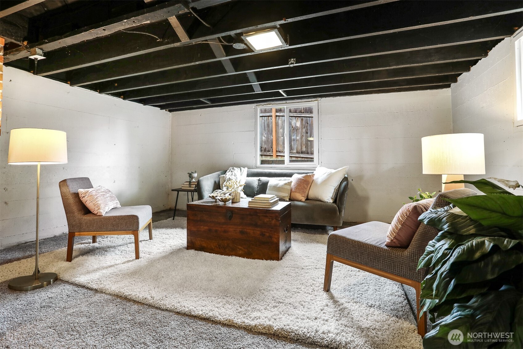property viewer photo 27