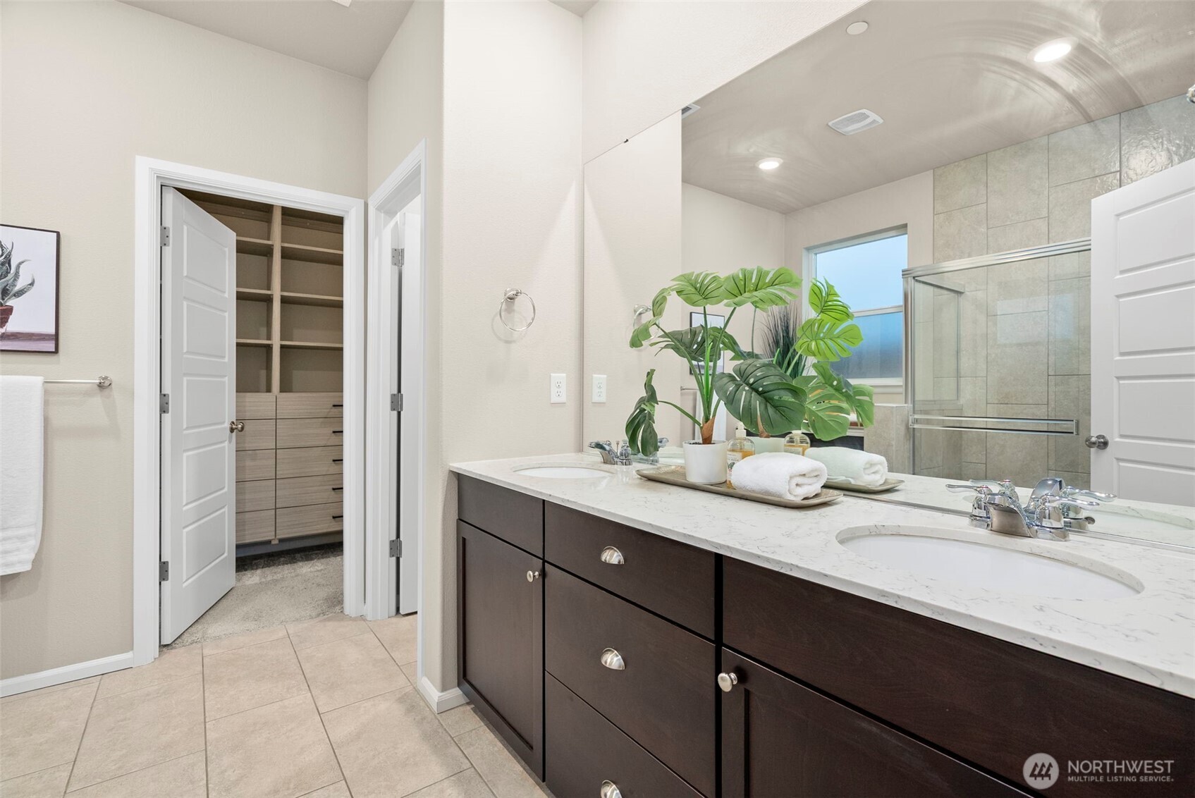 property viewer photo 14
