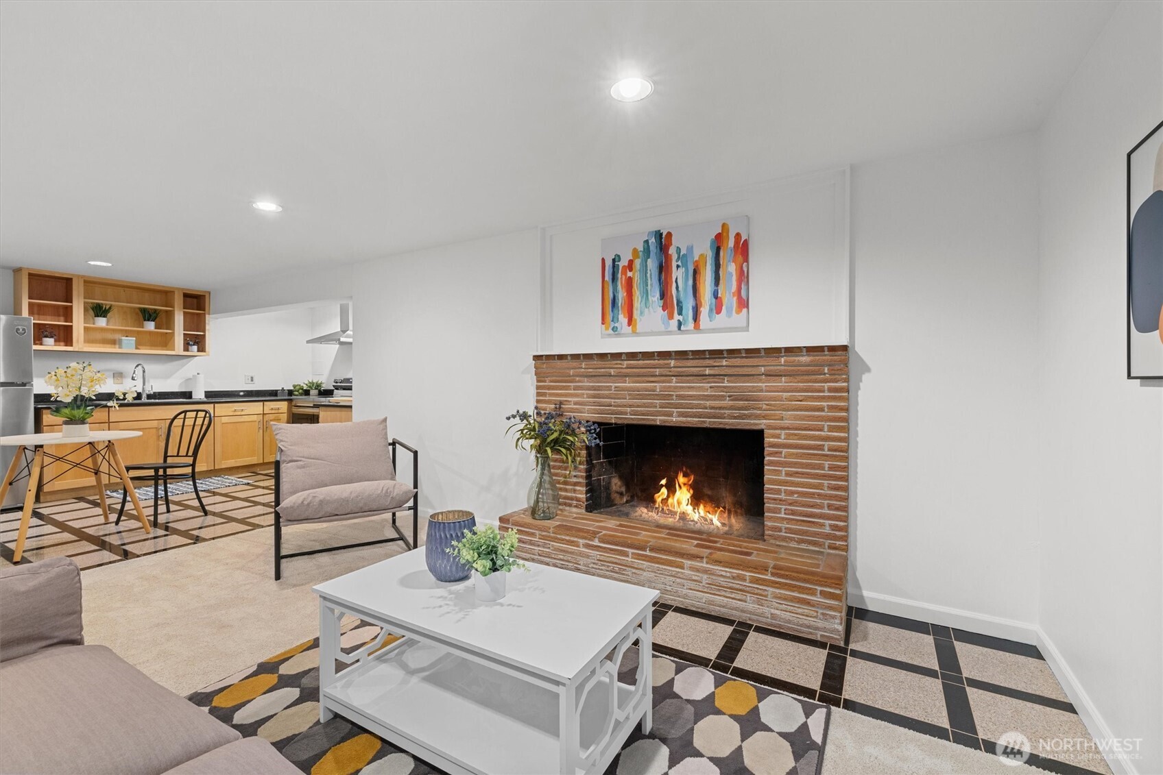 property viewer photo 25