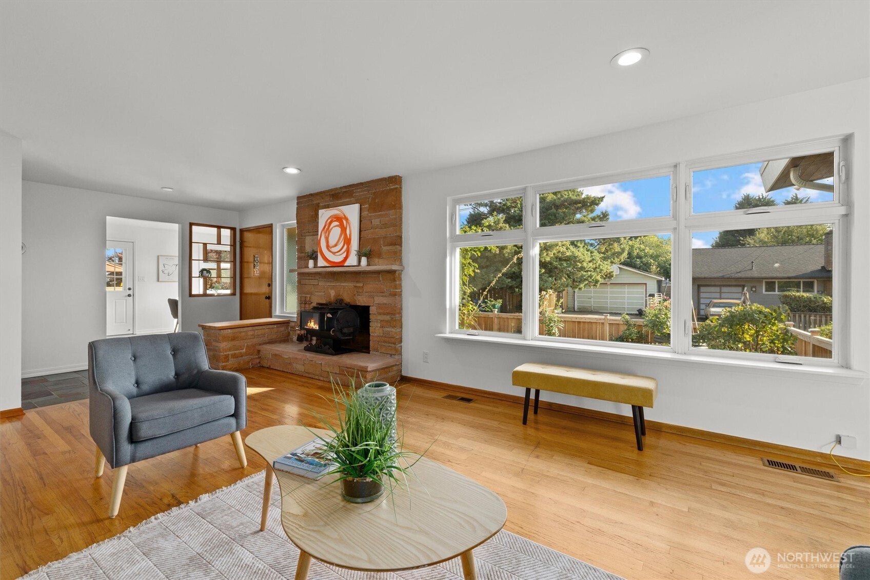 property viewer photo 5