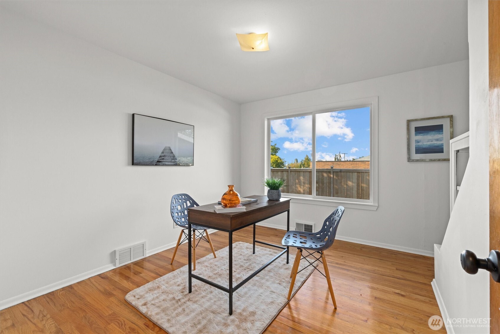 property viewer photo 9