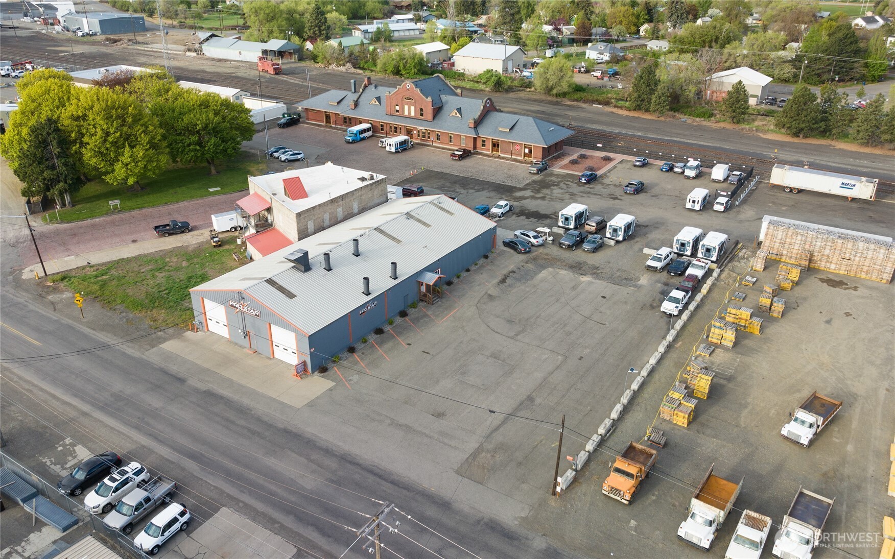 main property photo 3