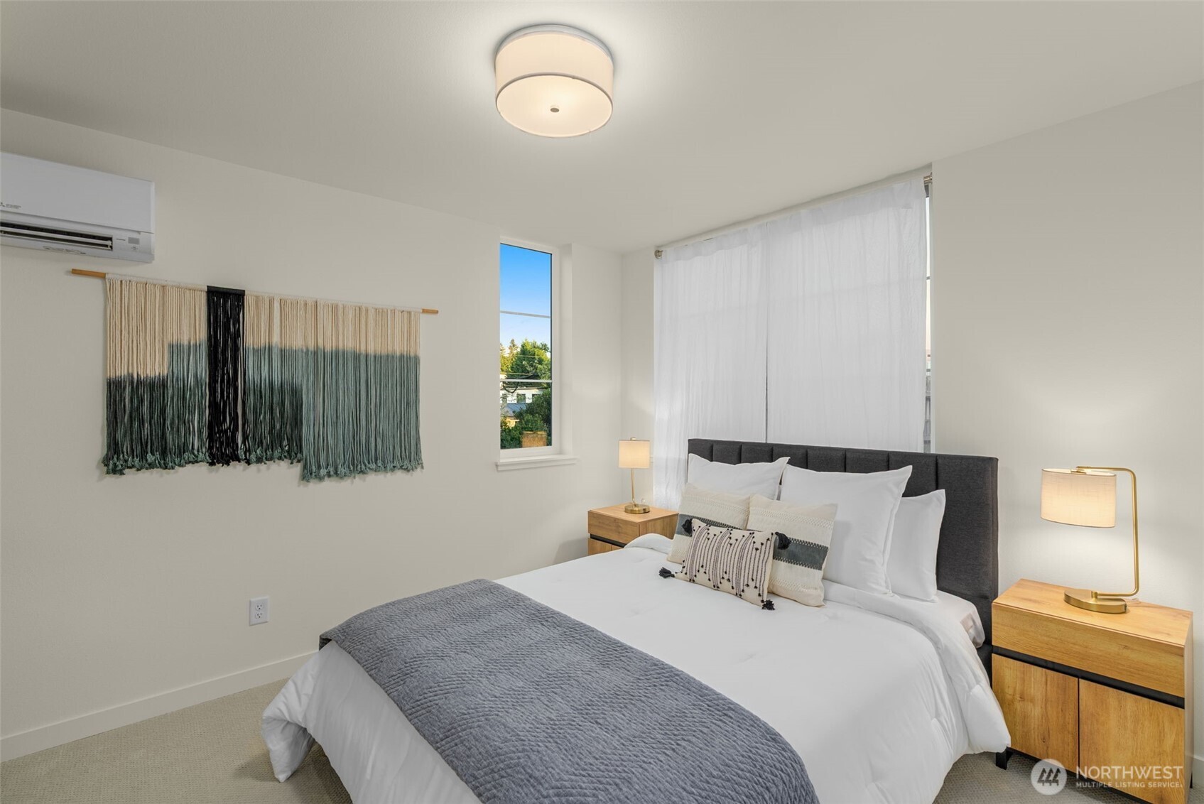 property viewer photo 13