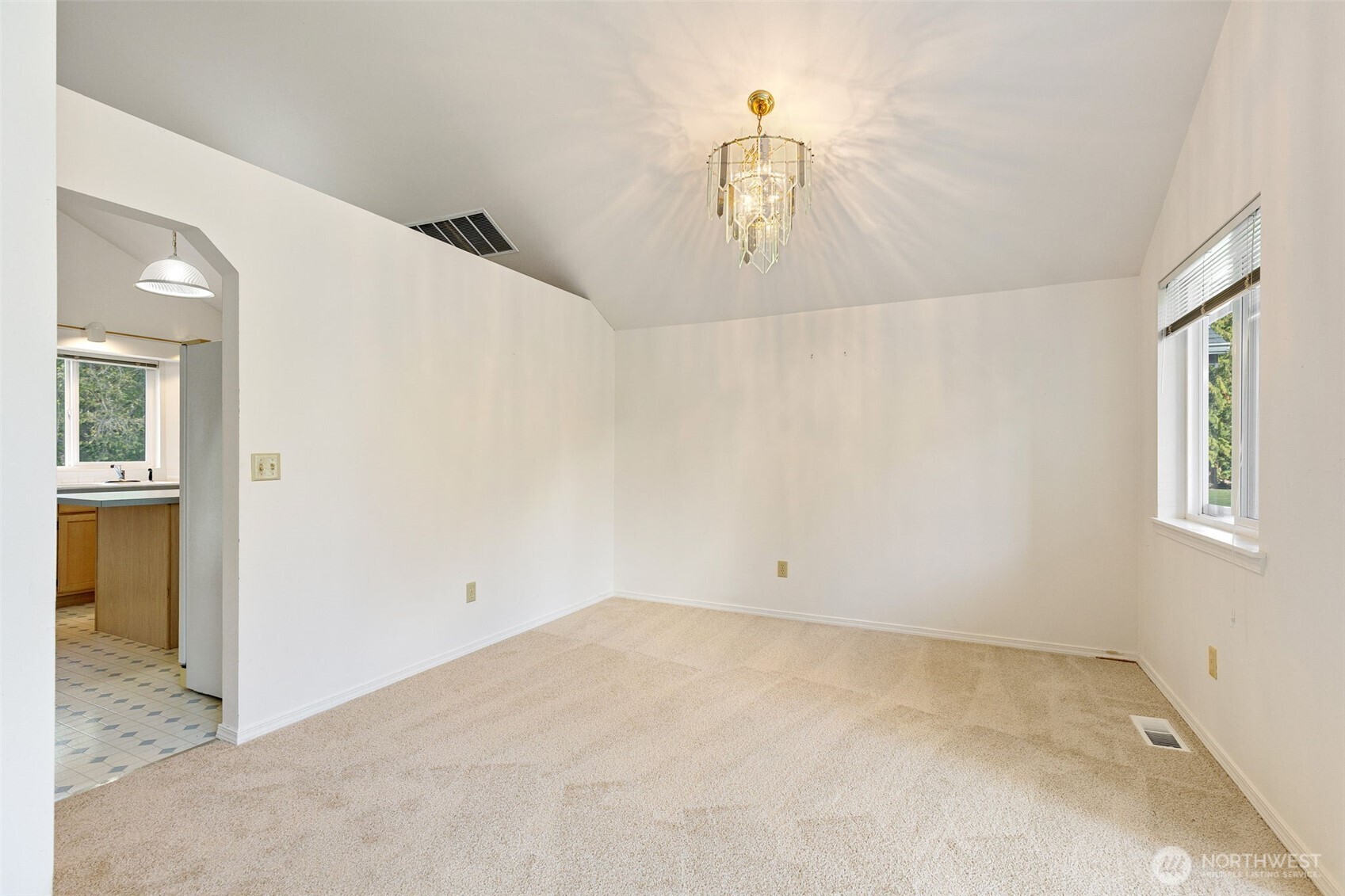 property viewer photo 10
