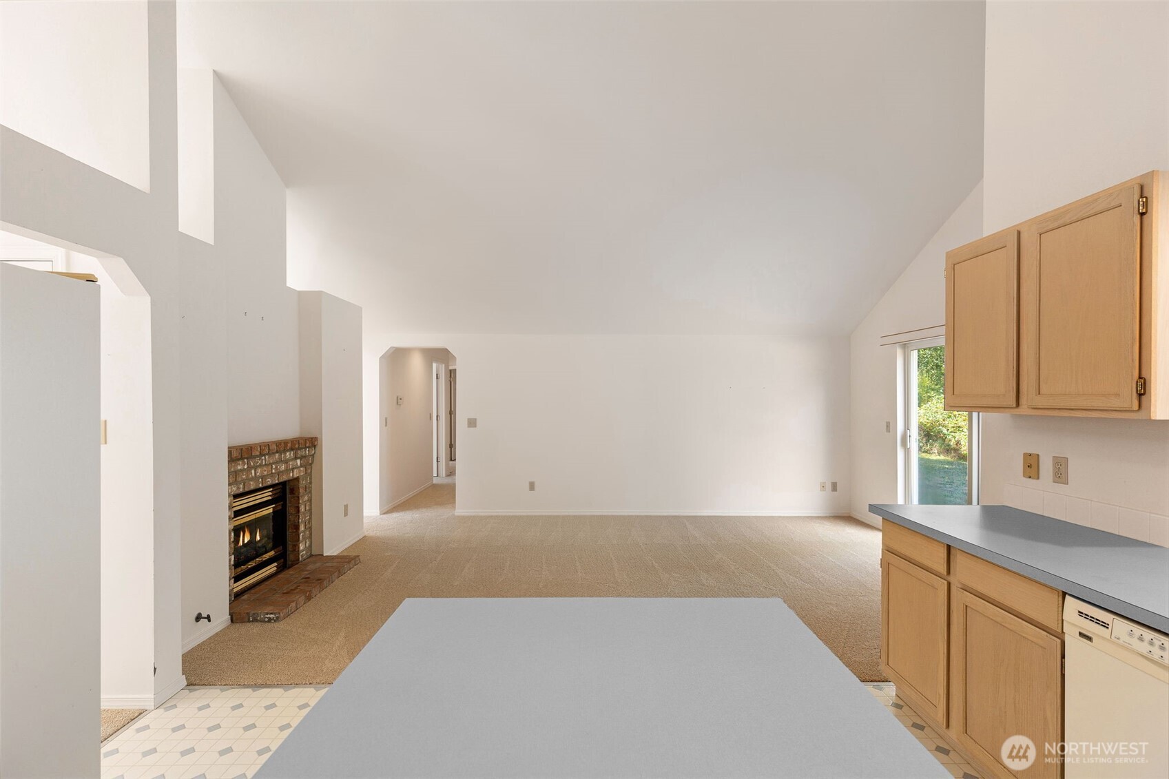 property viewer photo 16