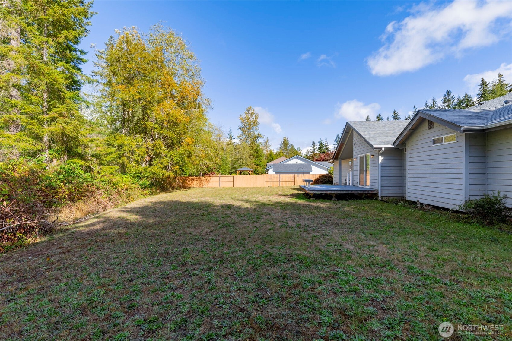 property viewer photo 30