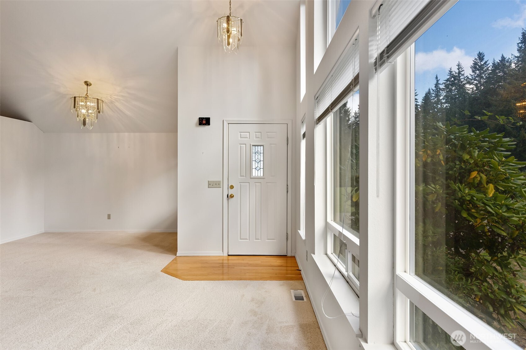 property viewer photo 5