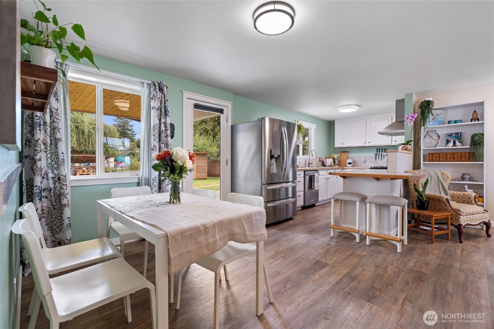 property viewer photo 10