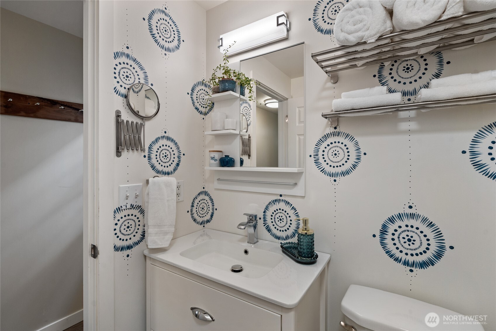property viewer photo 18