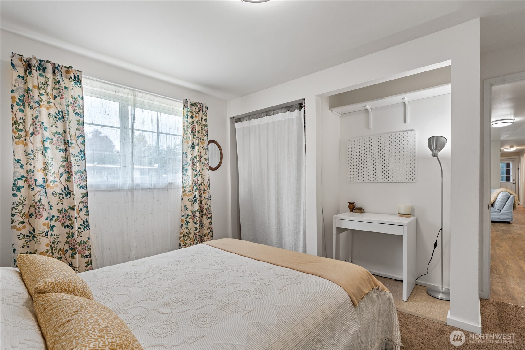 property viewer photo 21