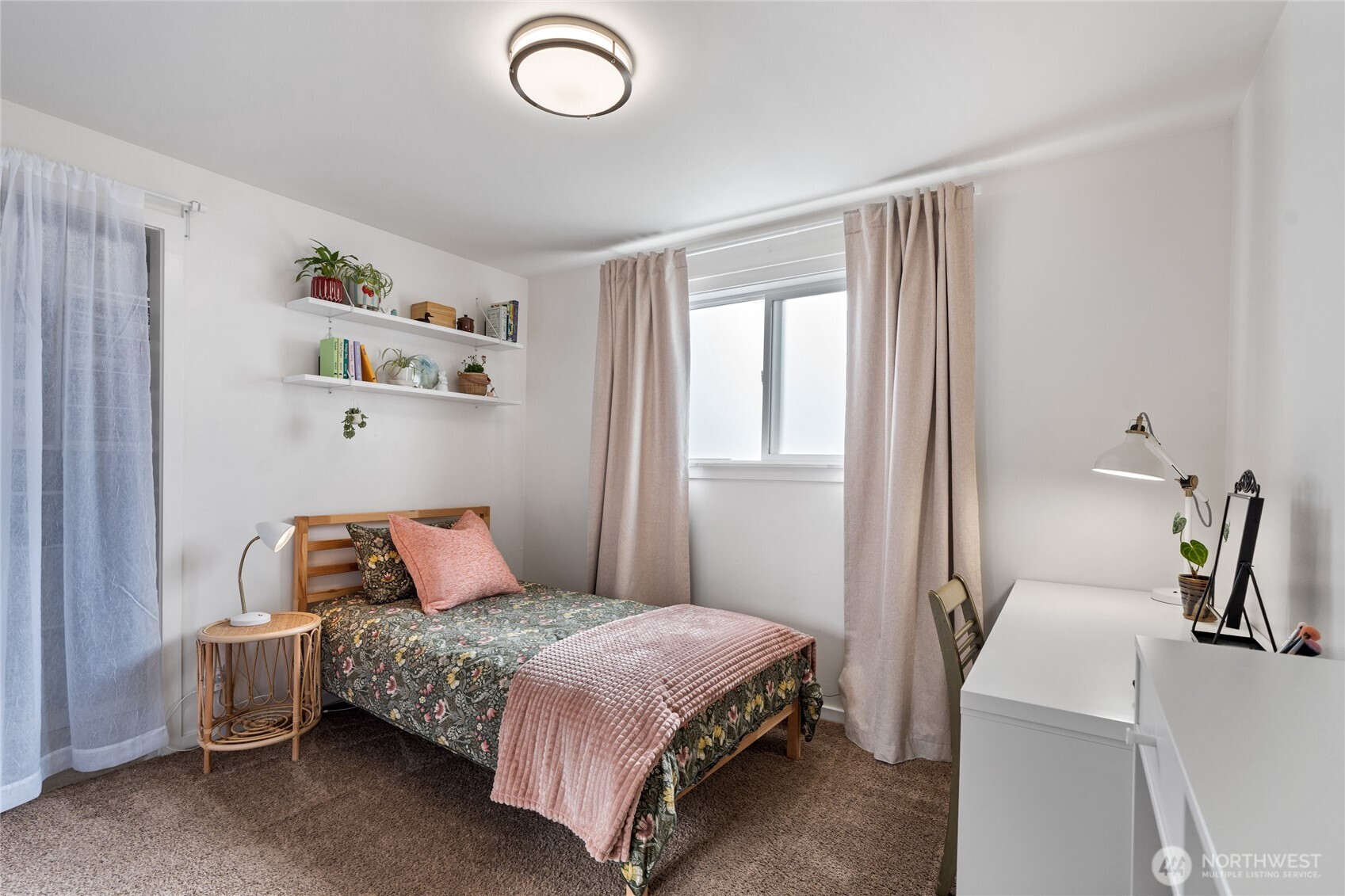 property viewer photo 22