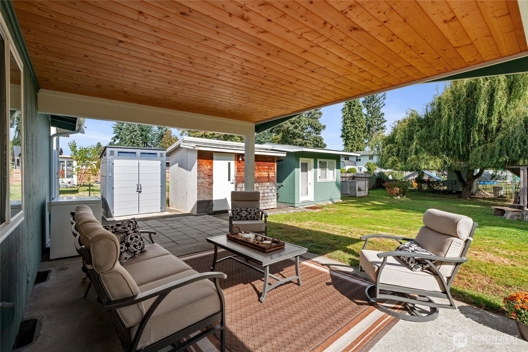 property viewer photo 28