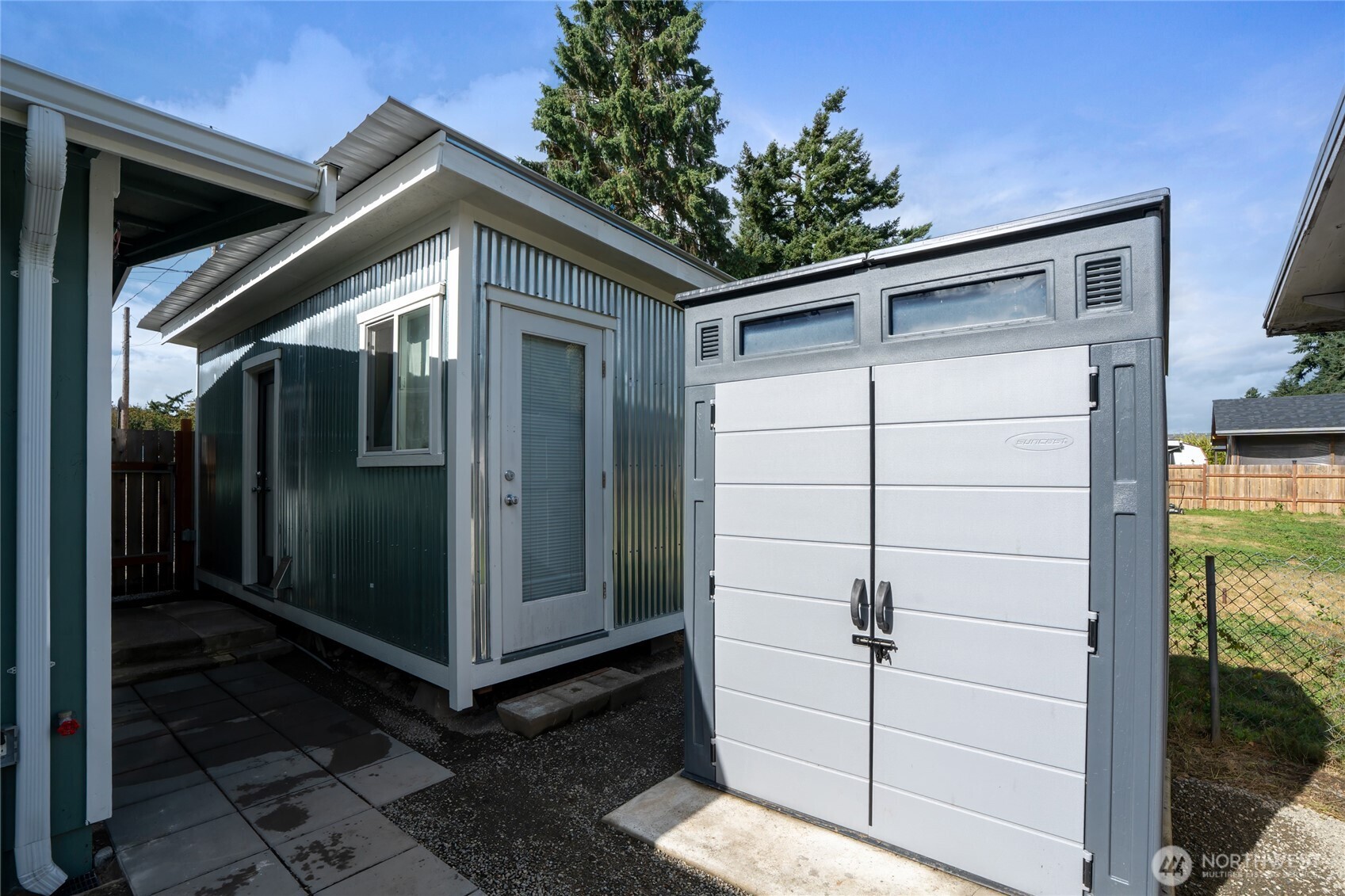 property viewer photo 33